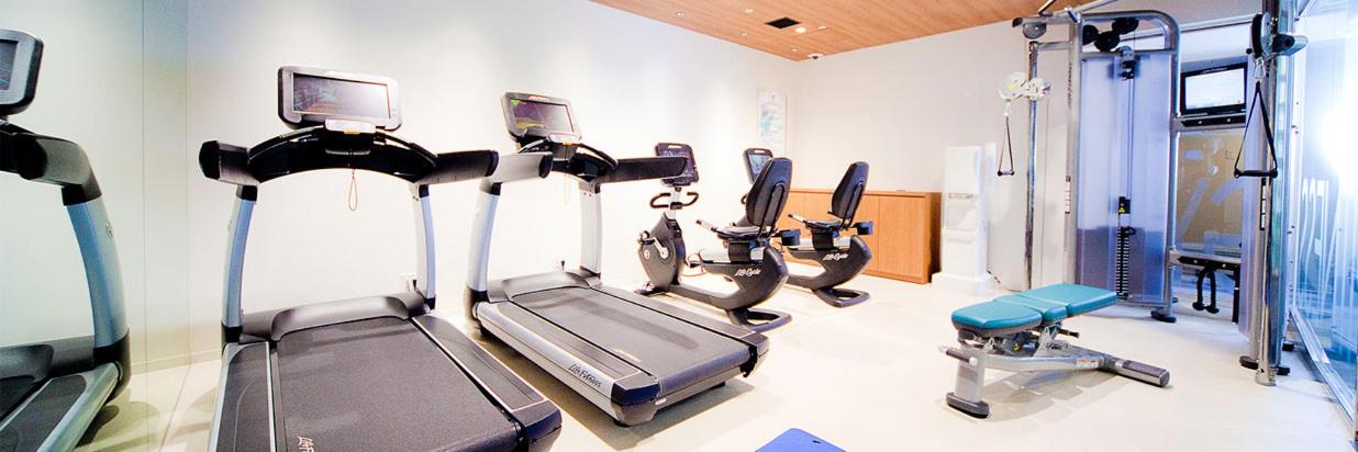 Services & Amenities